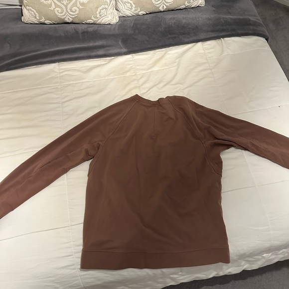 Lulu Lemon Brown Crewneck. - Picture 2 of 4